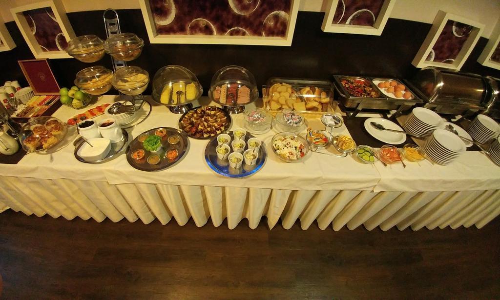 Bnc - Restaurant - Bowling Szálloda Pozsony