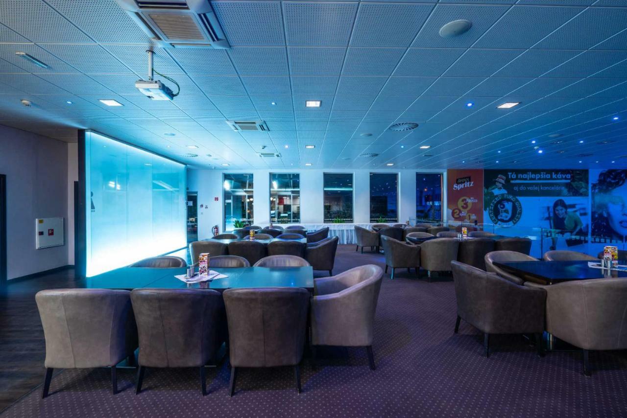 Bnc - Restaurant - Bowling Szálloda